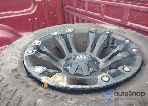 2016 Chevrolet Silverado 1500 2Lt из США, поврежденный, VIN 1GCVKREC8GZ375681